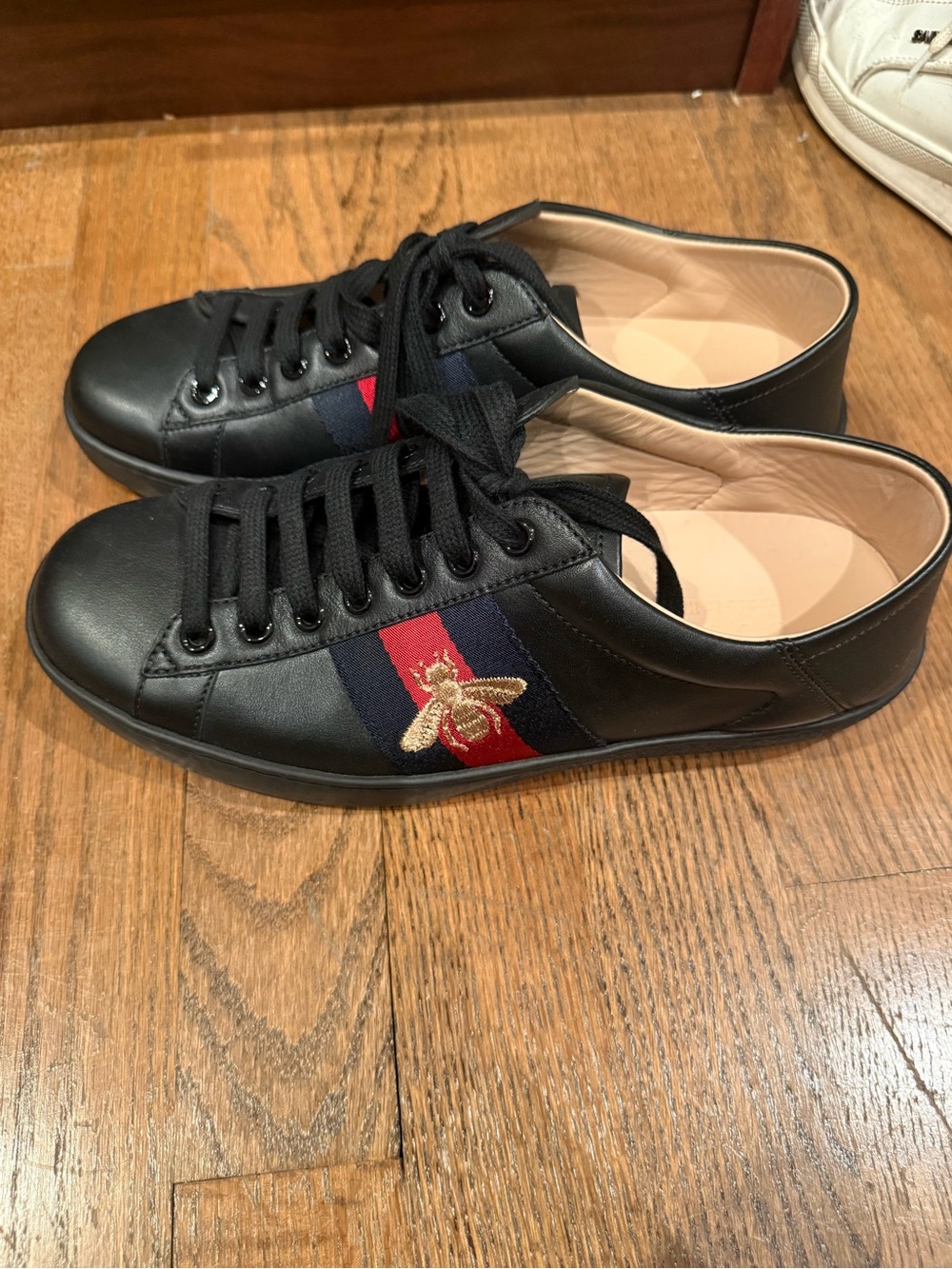 Gucci Ace Bee Embroidered Black Leather Web Stripe Sneakers Sz 5.5